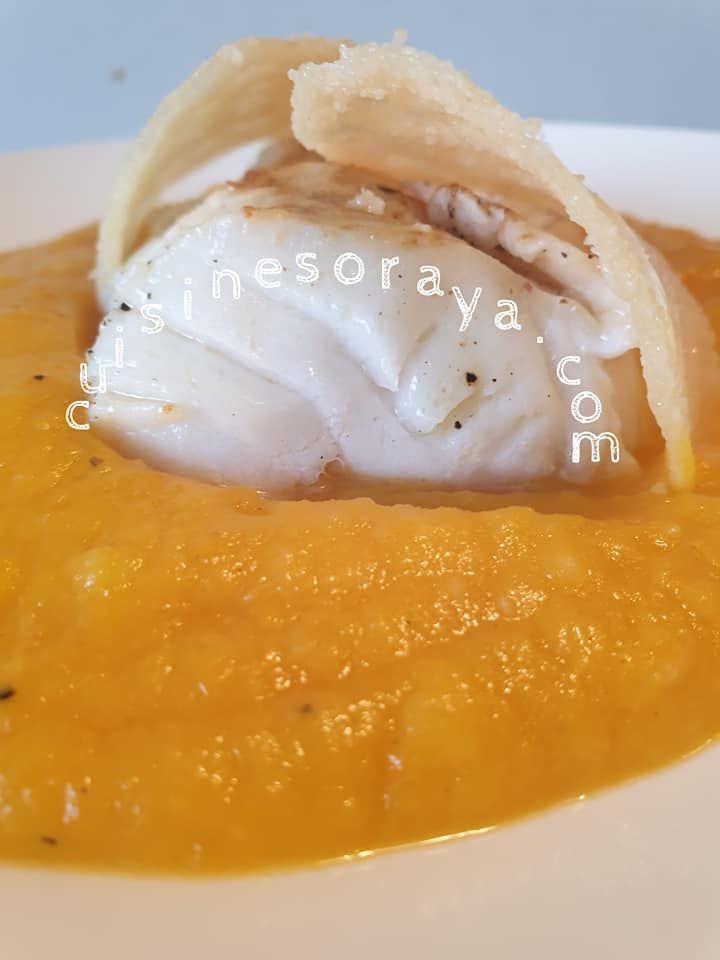 Dos de cabillaud, mousseline de potiron et tuile de parmesan