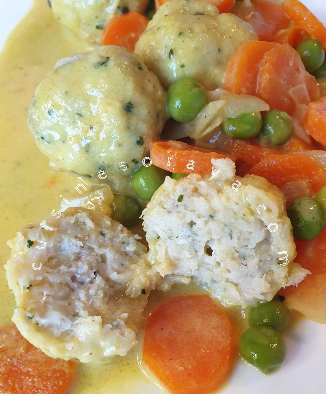 Boulettes de poisson curry au lait de coco