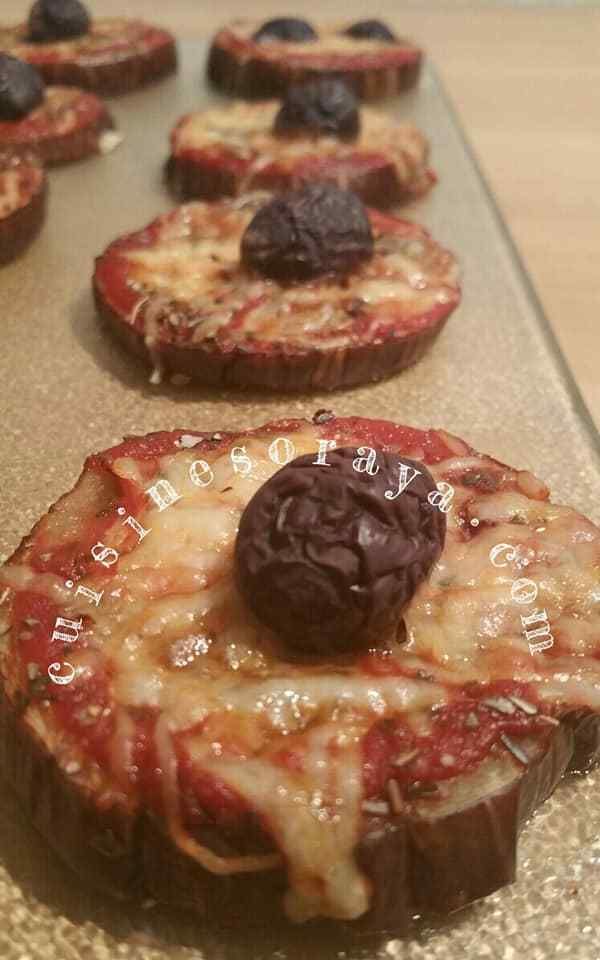 Mini pizza sur aubergine